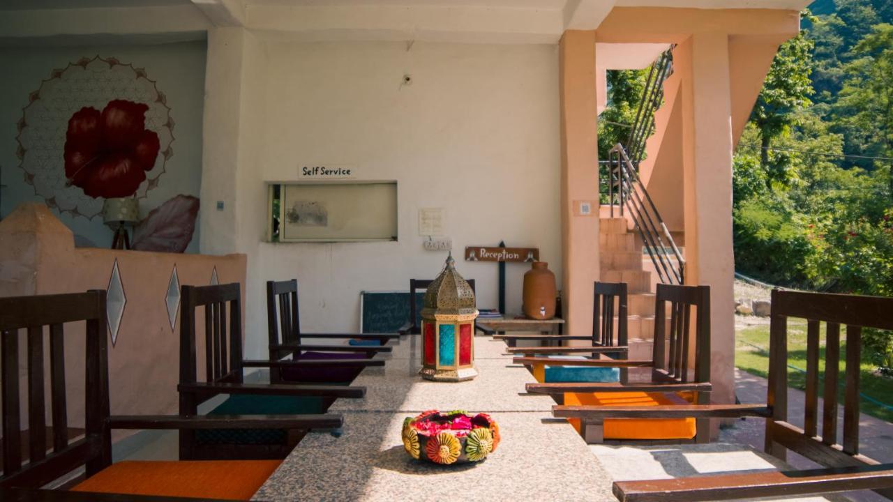 Shiv Shakti Yogpeeth Cottages Rishikesh Exterior photo