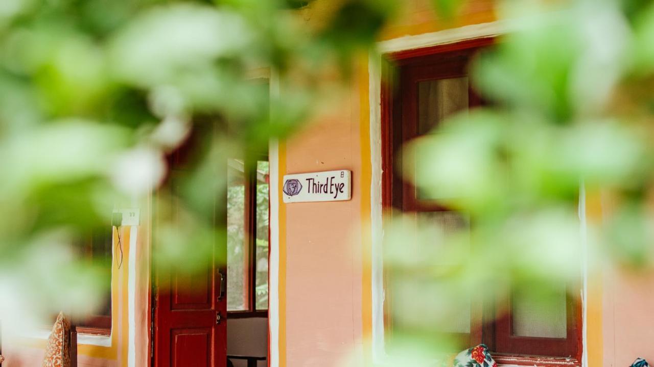 Shiv Shakti Yogpeeth Cottages Rishikesh Exterior photo